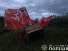 В Хмельницкой области упал воздушный шар с людьми