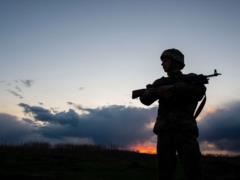 ООС: 8 обстрелов за сутки, один военнослужащий ранен