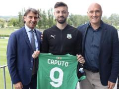 Сассуоло продлил контракт с Капуто