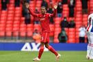 Barcelona and Bayern try to sign Wijnaldum as a free agent