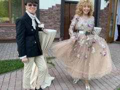 72-летняя Алла Пугачева в платье диснеевской принцессы озадачила образом
