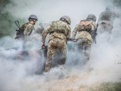 Боевики на Донбассе ранили украинского воина