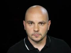 В России с самолета сняли известного оппозиционера