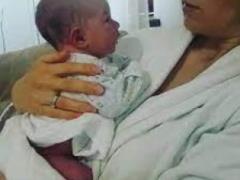 Babies screaming at night age their mothers