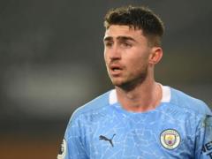 Barcelona targets Laporte and wants to include Sergi Roberto in the deal
