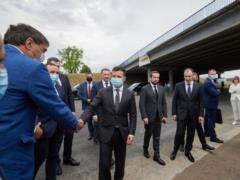 Мы строим крутые дороги, - Зеленский