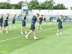 Сборная Украины провела заключительную тренировку перед вылетом на стартовый матч Евро-2020