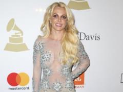 Britney Spears shares romantic photo with 27-year-old boyfriend