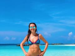 Grigory Reshetnik s wife showed appetizing forms and boasted a perfect tan
