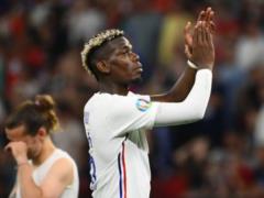 Manchester United is in talks with Pogba to extend the contract