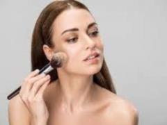 TOP 5 alternatives to foundation in the heat