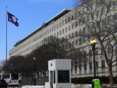 Госдеп рекомендует гражданам США отказаться от поездок в РФ из-за терроризма