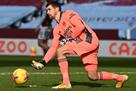 Real Sociedad finds replacement for retired goalkeeper in Brighton
