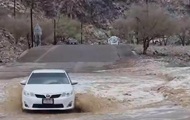 В ОАЕ штучно викликають дощі