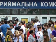 Объявлены самые популярные среди абитуриентов вузы и специальности