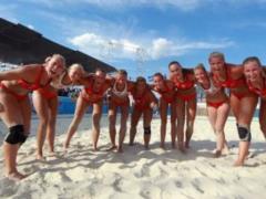 The protest of handball players from Norway worked: not only bikinis, but also shorts can be allowed on the beach