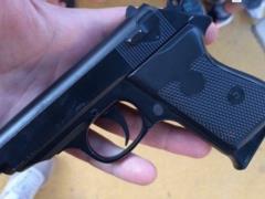 В Харькове школьник открыл стрельбу на детской площадке