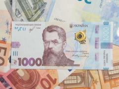 Евро стремительно вырос после рекордного в этом году падения