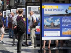 An exhibition dedicated to the anniversary of Ukraine s independence has opened in Prague