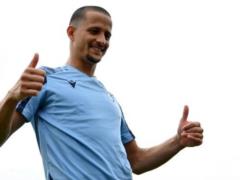 Лацио предложил продление контракта Луису Фелипе