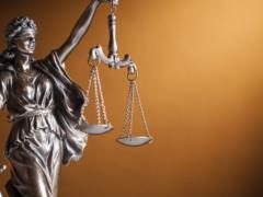 Суд арестовал двух членов  Нацкорпуса , участвовавших в столкновениях на Банковой 14 августа