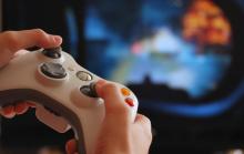 Китай вводит ограничения на видеоигры для детей: играть разрешат только три часа в неделю