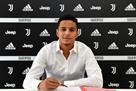 Juventus signs 19-year-old midfielder PSV