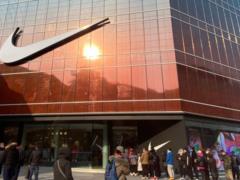 Nike headquarters give all employees one week off due to burnout risk