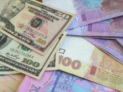 Гривна продолжает падение. Курсы валют на 3 сентября 2021