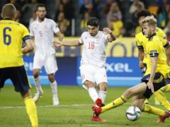 Spain suffered first defeat in a World Cup qualifying match since March 1993