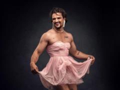 Taras Tsimbalyuk at birth sukiens and with makeup shocked in colleagues and fans