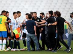 Brazilian police detain four Argentina players on the pitch - match interrupted
