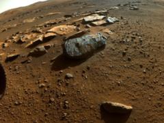 Марсоход NASA Perseverance собирает по кусочкам головоломку из истории Марса