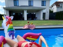 Nadia Dorofeeva in a swimsuit: top hot photos of the singer
