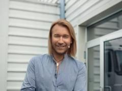 Олег Винник вспомнил забавную историю, как случайно оказался на нудистском пляже