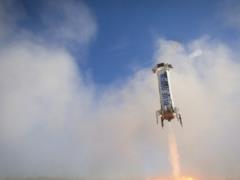 Blue Origin назвала дату следующего туристического полета в космос