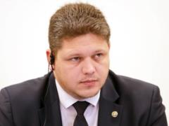 Кабмін звільнив главу Міграційної служби