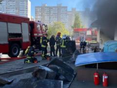 В результате пожара в киевской гимназии эвакуировали 1500 детей