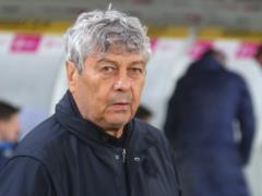 Фанаты  Шахтера  вывесили баннер с оскорблением Луческу на матче с  Динамо 