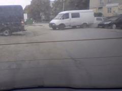 В Харькове пьяный мужчина угнал  Газель  с картошкой