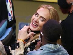 Адель впервые рассказала о знакомстве с бойфрендом:  Я была немного пьяна 