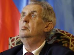 Президент Чехии Милош Земан доставлен в реанимацию