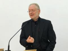 Глава Центра конституционной демократии Университета Индианы: «Привлечение к управлению государством людей не из системы редко з