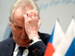 Чешский Сенат сделал первый шаг для лишения Земана президентских полномочий