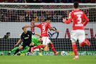 Burckgardt s double brought Mainz a crushing victory over Augsburg