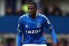 Raphael Benitez will be able to count on Abdoulaye Dukura in four weeks