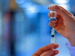 Нужно ли сдавать анализы перед вакцинацией от COVID-19: разъяснение Минздрава