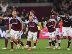 West Ham defeats Manchester City first League Cup defeat since 2016