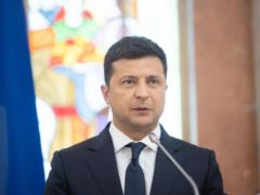 Зеленский на фоне ухудшения эпидситуации обратился к украинцам:  Выключите соцсети и  включите  мозг 