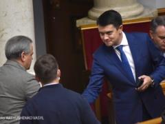 В «Слуге народа» поставили ультиматум Разумкову